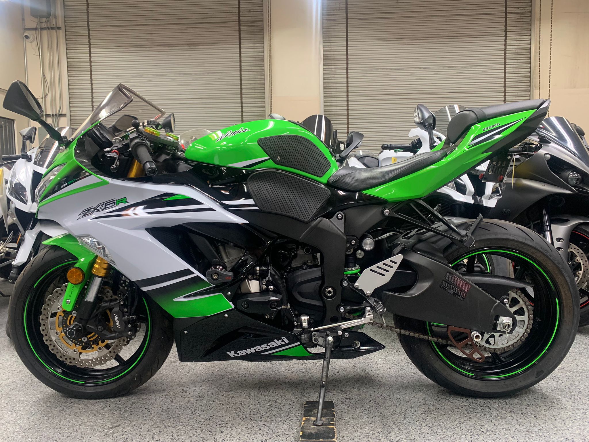 2015 Kawasaki Ninja 636 ZX6R 30TH ANNIVERSARY EDITION ABS - AK Motors