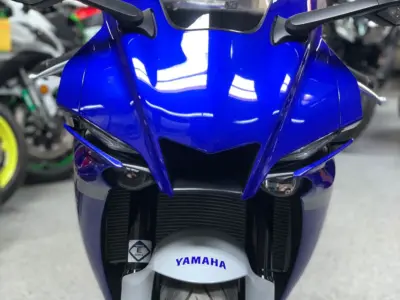 2021 Yamaha R1