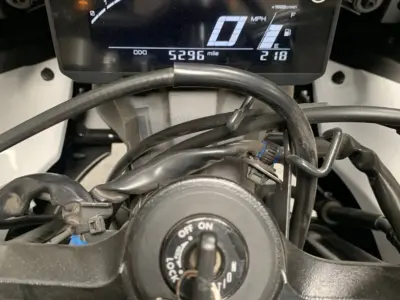 2023 YAMAHA R7