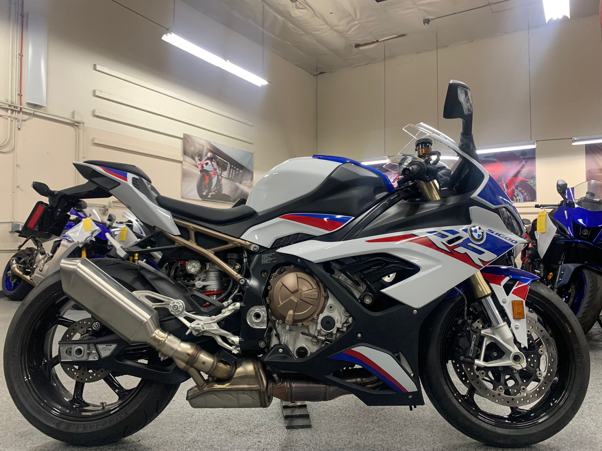 2020 BMW S1000RR M PACKAGE + CARBON WHEELS 6000 Miles AK Motors