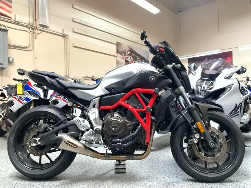 2017 Yamaha FZ07 FZ-07
