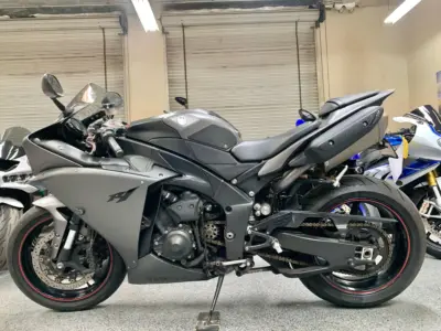 2013 Yamaha R1