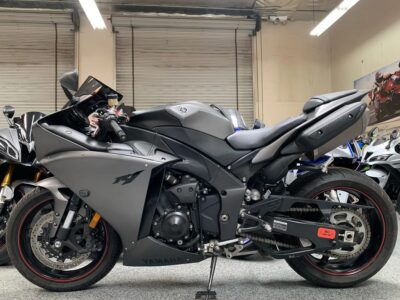 2013 Yamaha R1