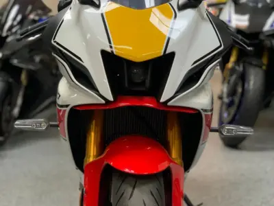 2022 YAMAHA R7 World GP 60th Anniversary Edition