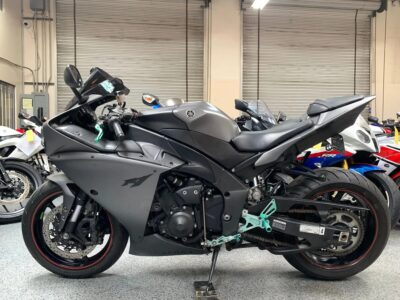 2013 Yamaha R1