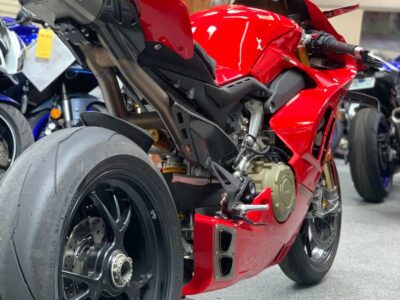 2022 Ducati Panigale V4S