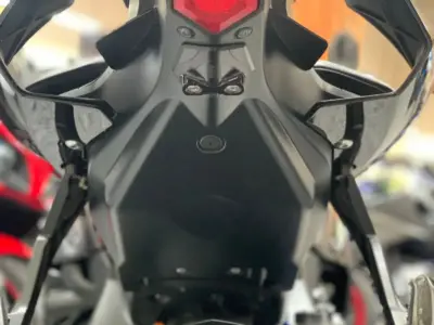 2022 Yamaha R1