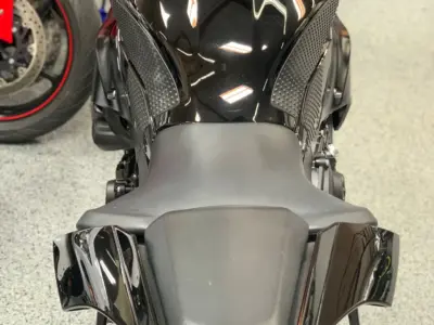 2022 Yamaha R1