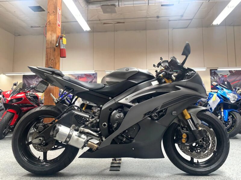 2014 Yamaha R6