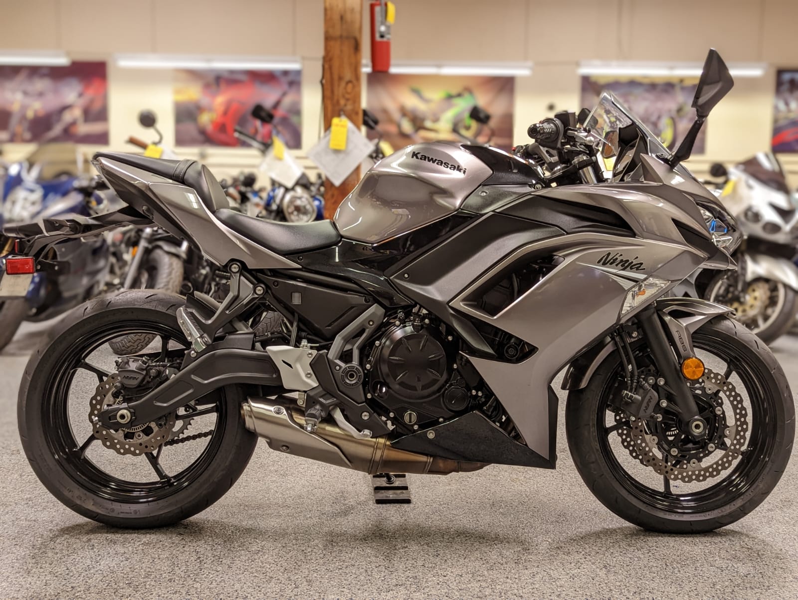 2021 Kawasaki Ninja 650 ABS - 9000 Miles | AK Motors