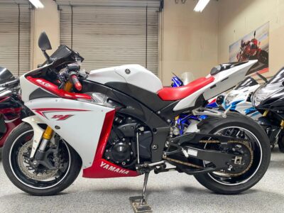 2009 Yamaha R1 Crossplane