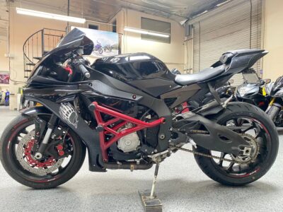 2015 Yamaha R1 RAVEN