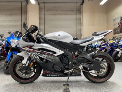 2012 Yamaha R6 Raven