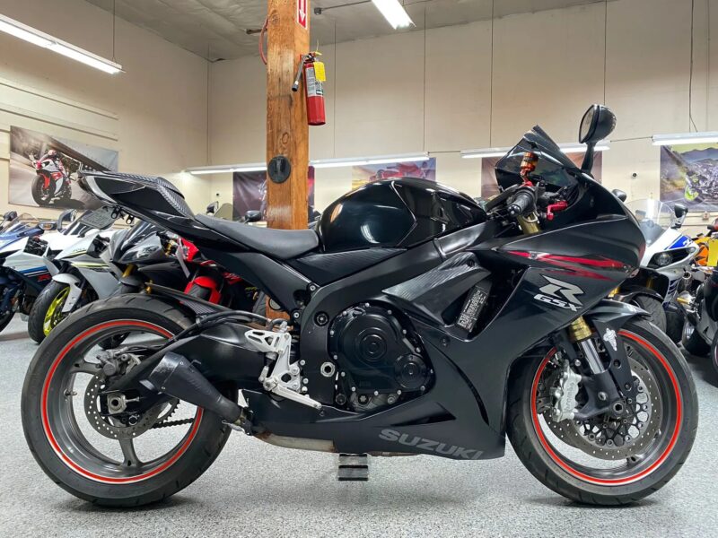 2011 Suzuki GSXR 750