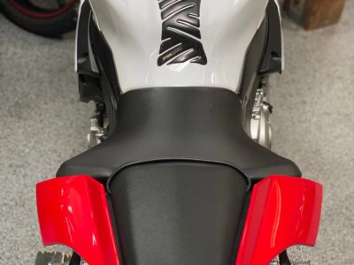 2016 Yamaha R1S