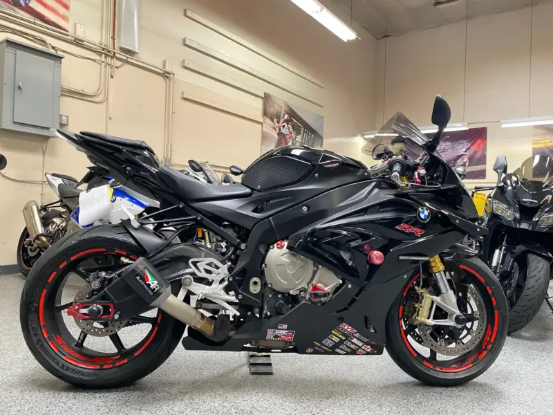 2016 BMW S1000RR Premium Edition + HP4 WHEELS