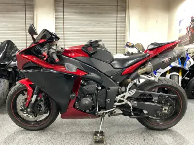 2011 Yamaha R1 Crossplane
