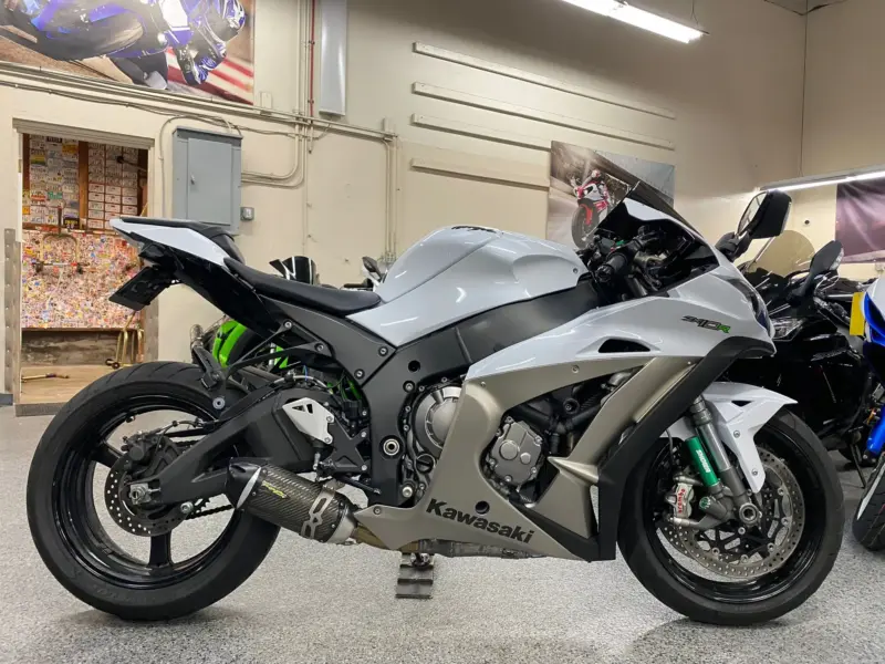 2017 Kawasaki Ninja ZX10R