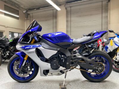 2015 Yamaha R1