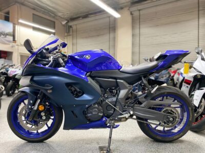 2022 YAMAHA R7