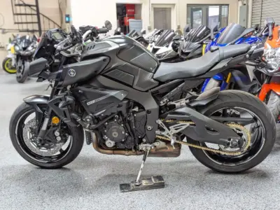 2020 YAMAHA MT10 MT-10