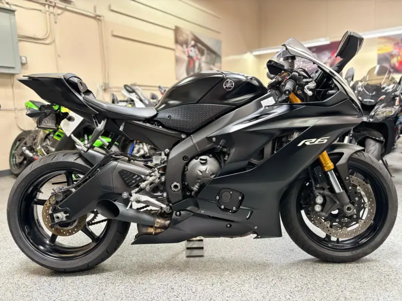 2017 Yamaha R6