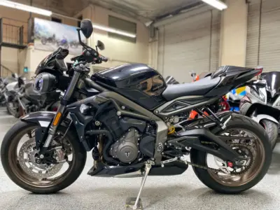 2023 Triumph Street Triple RS  765