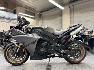 2014 Yamaha R1