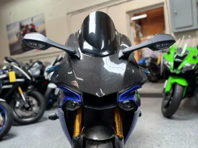 2018 Yamaha R1