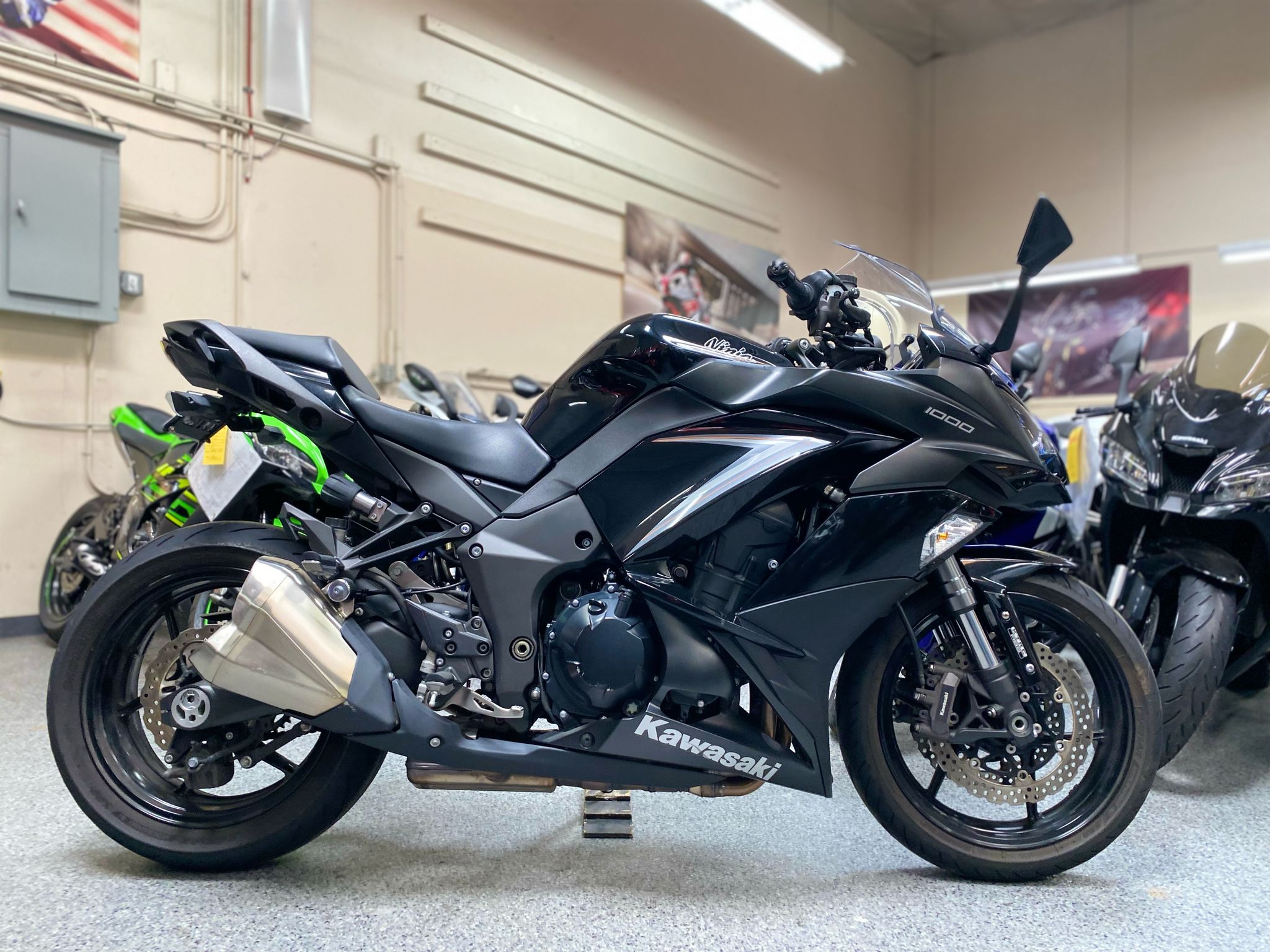 2019 Kawasaki Ninja 1000 - AK Motors