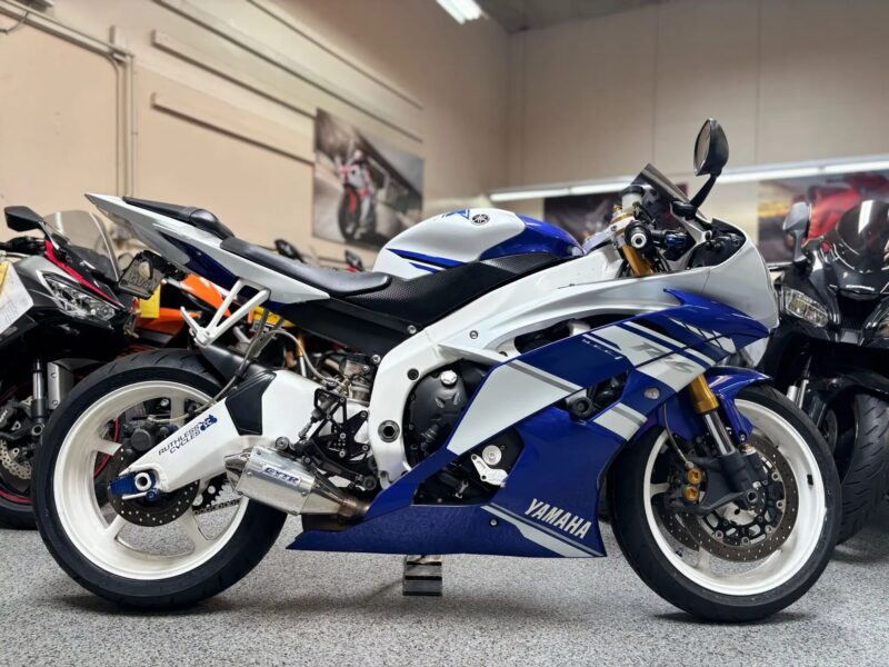 2014 Yamaha R6