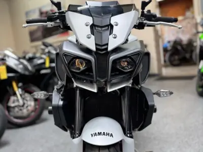 2020 YAMAHA MT10 MT-10