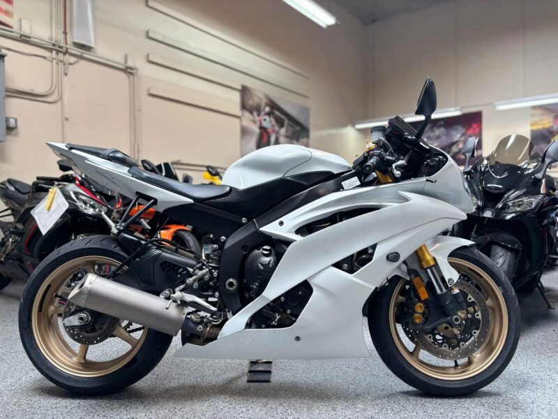 2014 Yamaha R6