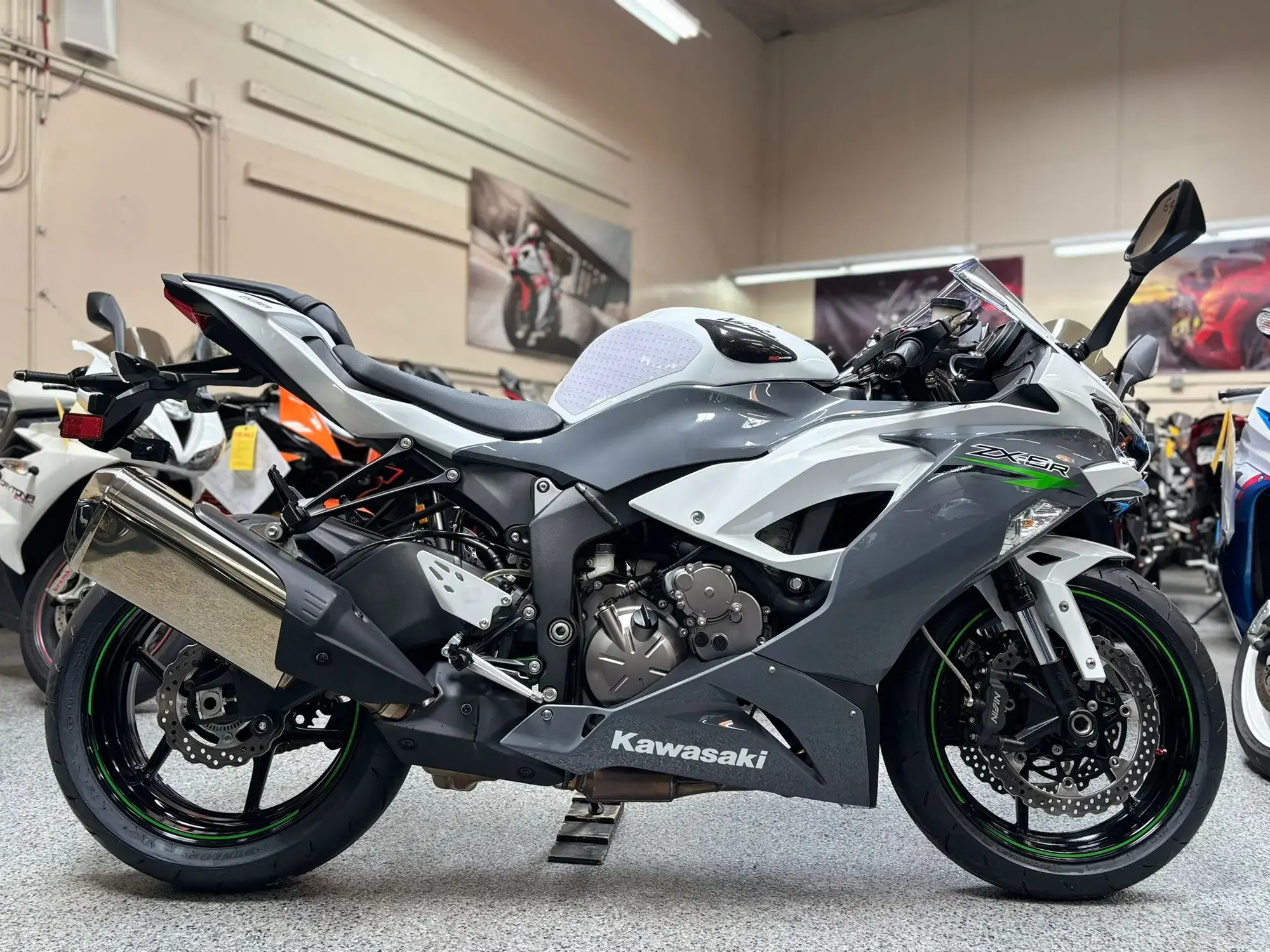 tayaku　Mサイズ　白黒 2021 Kawasaki Ninja 636 ZX6R - AK MotorsAK Motors