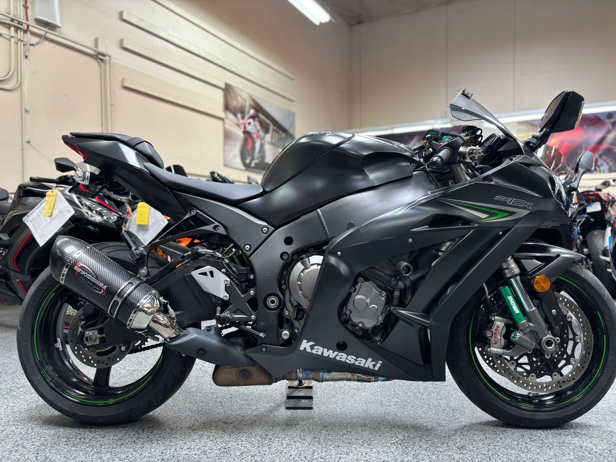 2016 Kawasaki Ninja ZX10R ABS - AK Motors
