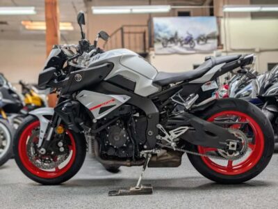2019 YAMAHA MT10 MT-10