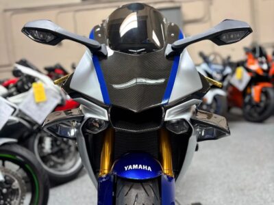 2016 Yamaha R1