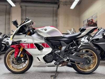 2022 YAMAHA R7 World GP 60th Anniversary Edition