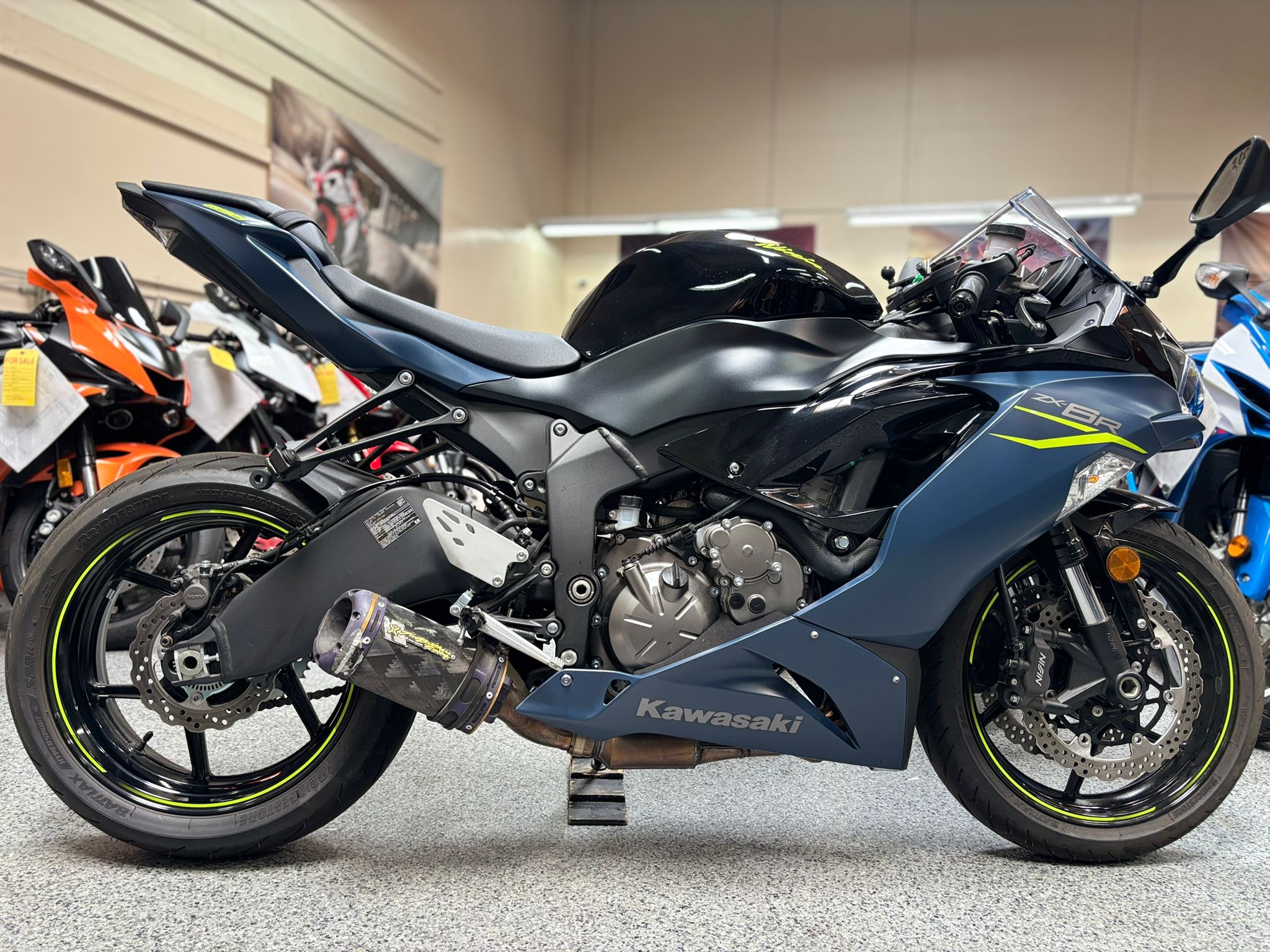 2022 Kawasaki Ninja 636 ZX6R - AK MotorsAK Motors