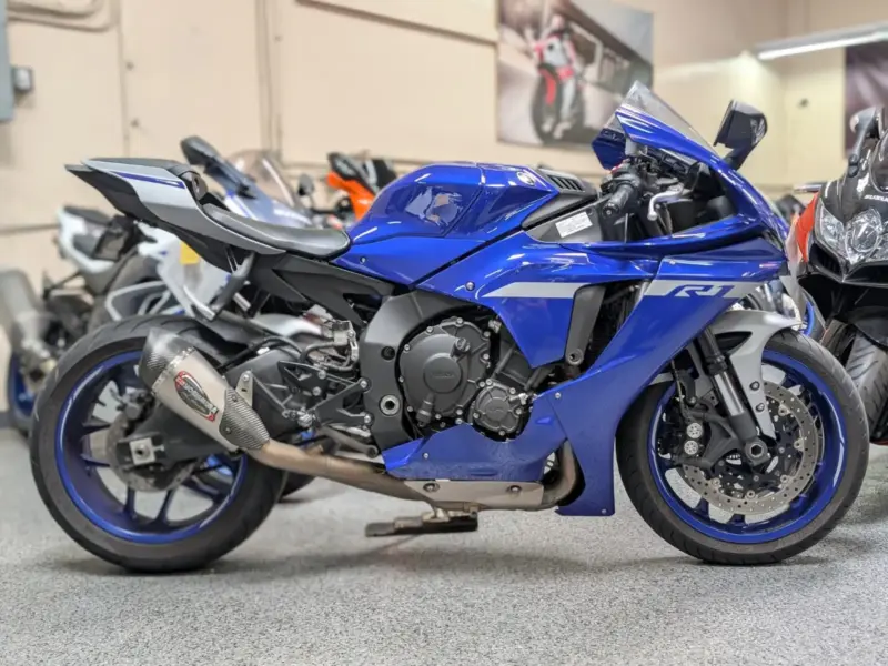 2020 Yamaha R1