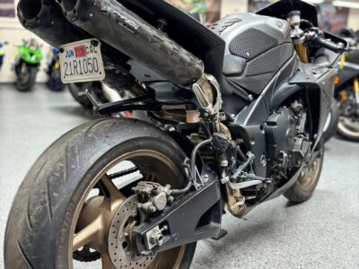 2013 Yamaha R1