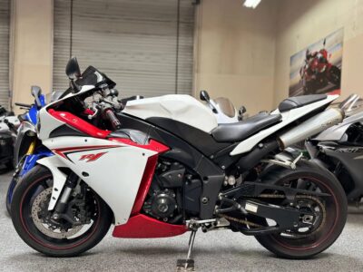 2009 Yamaha R1 Crossplane