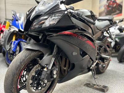 2015 Yamaha R6 RAVEN