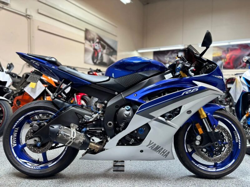 2015 Yamaha R6