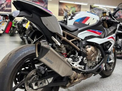 2022 BMW S1000RR M PACKAGE + CARBON WHEELS