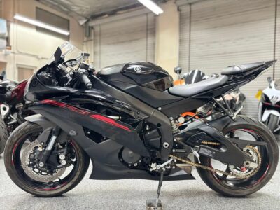 2015 Yamaha R6 RAVEN
