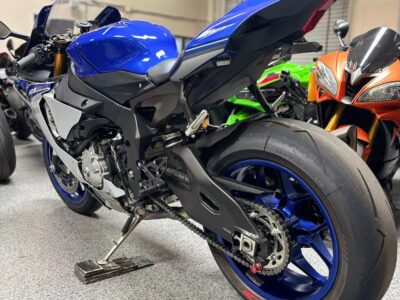 2015 Yamaha R1