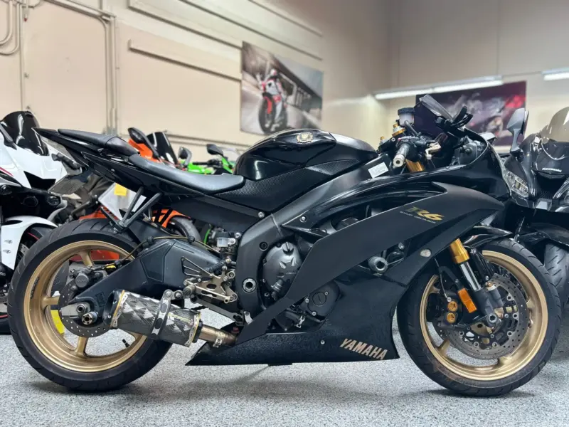 2009 Yamaha R6 Raven
