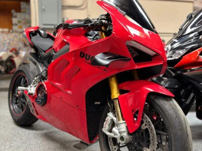 2022 Ducati Panigale V4S