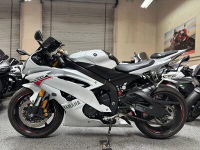 2015 Yamaha R6